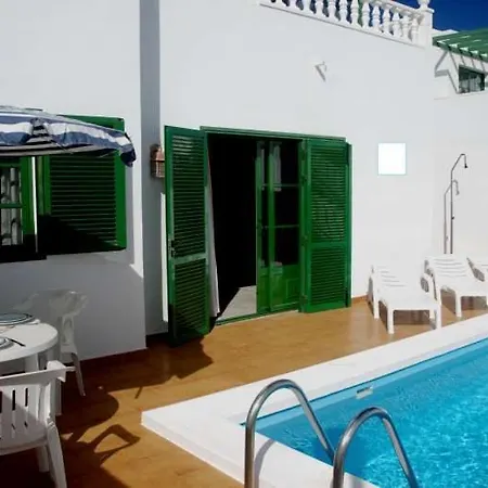Puerto Del Carmen Sleeps 6 Pool Wifi Puerto del Carmen (Lanzarote)
